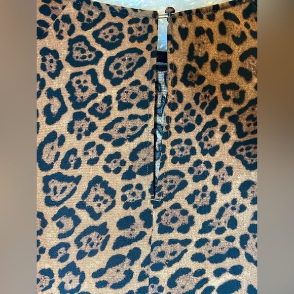 WALTER BAKER Leopard Print Long Sleeve Dress - Picture 7 of 8